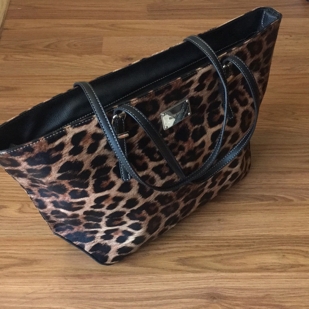 Nine West Tote bag